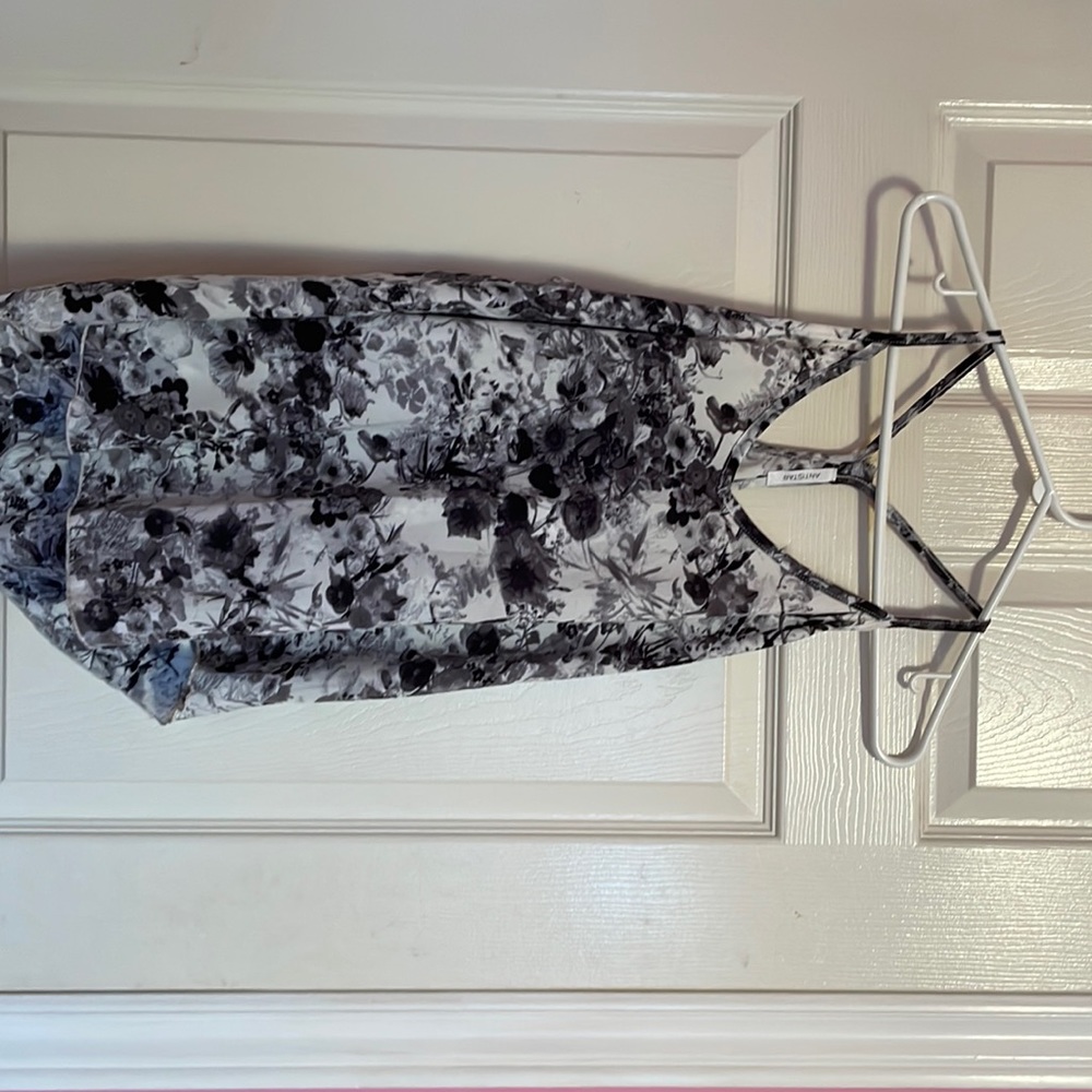 Razor back tank top